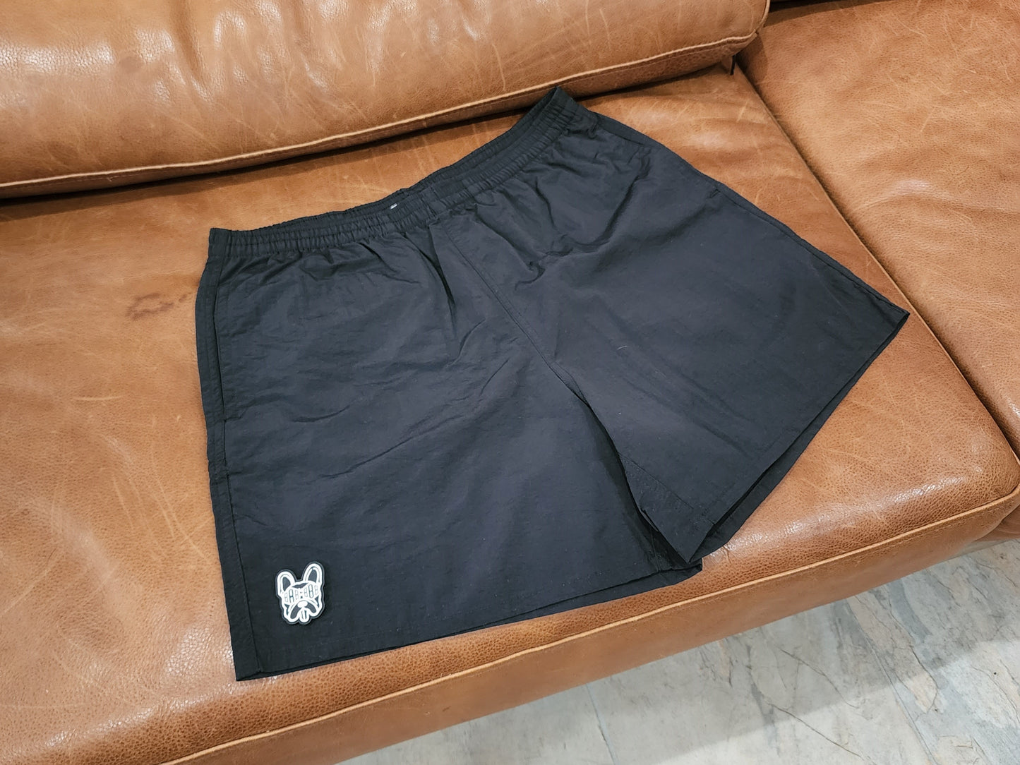 大人DOGロゴナイロンハーフパンツ(受注販売商品)